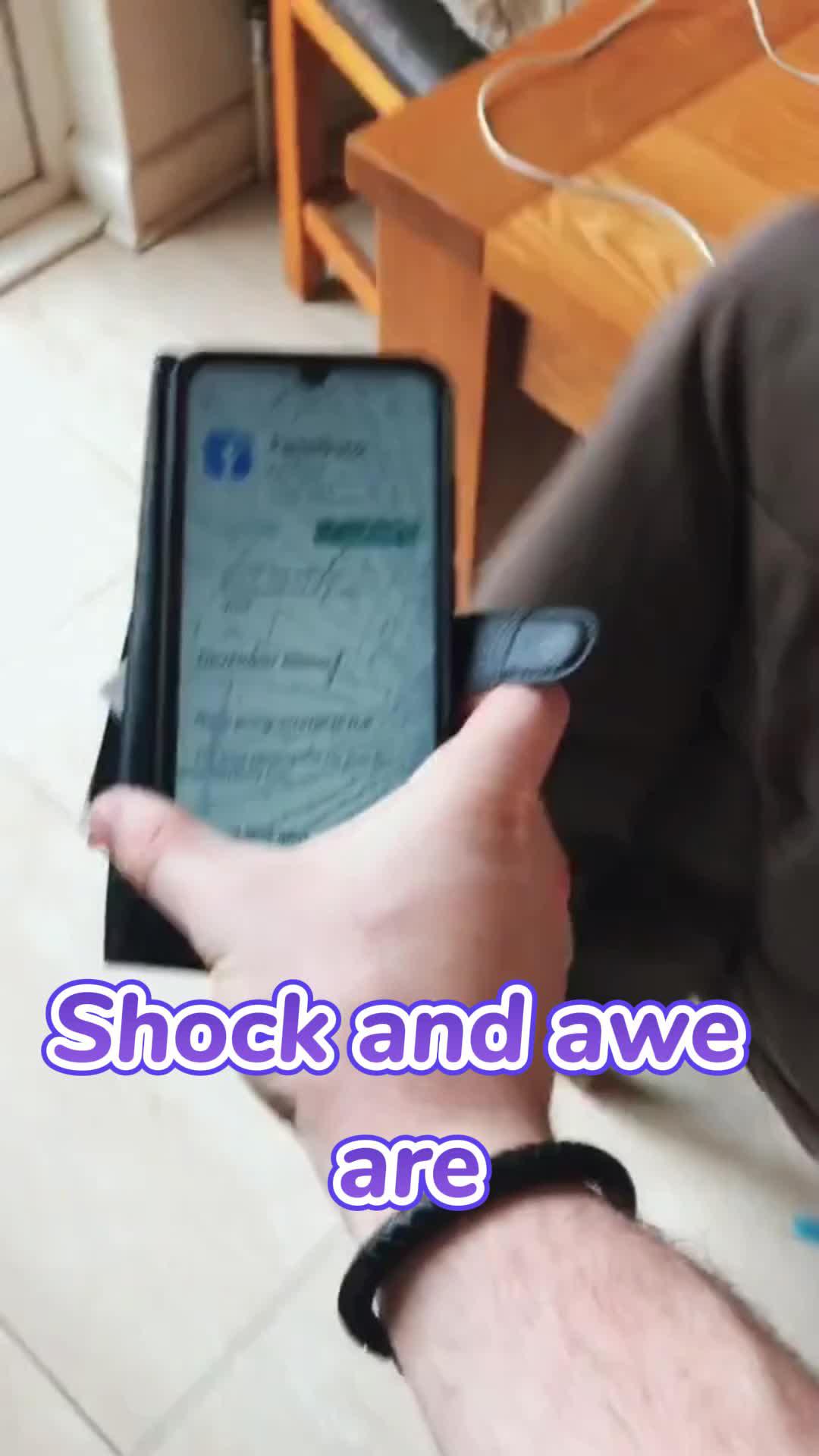 Are you ready for the crazy prank Broken Screen? Install now for free