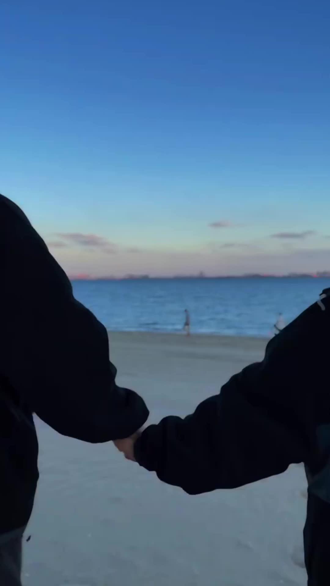 Get your 3 mins free reading right now!