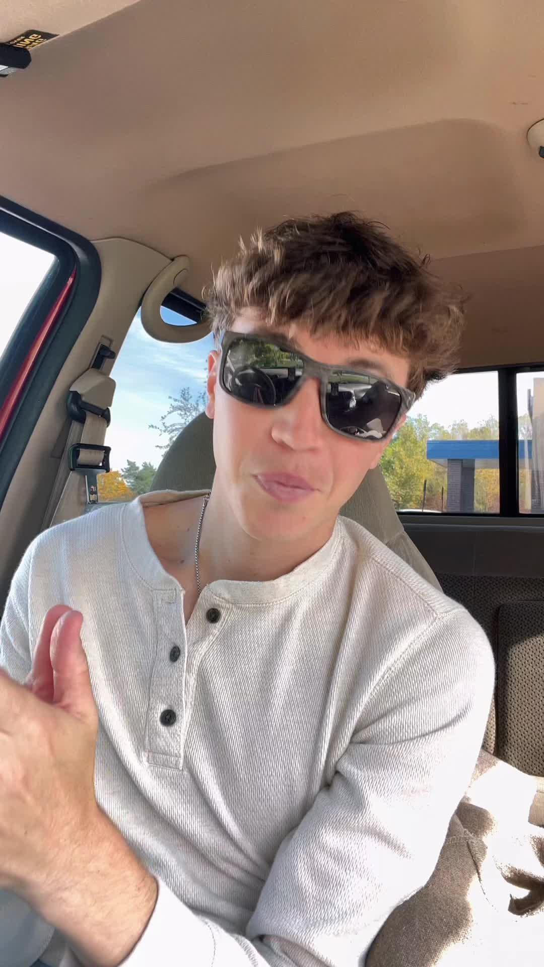 CALLING ALL THE BROS!! I created a new group chat that I’m super excited about! I made this chat for guys only because that’s where I feel I can provide the most value and be the most relatable. Can’t wait to see you in there 😎🤙🏼 #50Dates50States #Heyday #HeydayApp #SocialMessaging #CommunityBuilding #ShareYourPassions #JoinHeyDay #HeydayChats