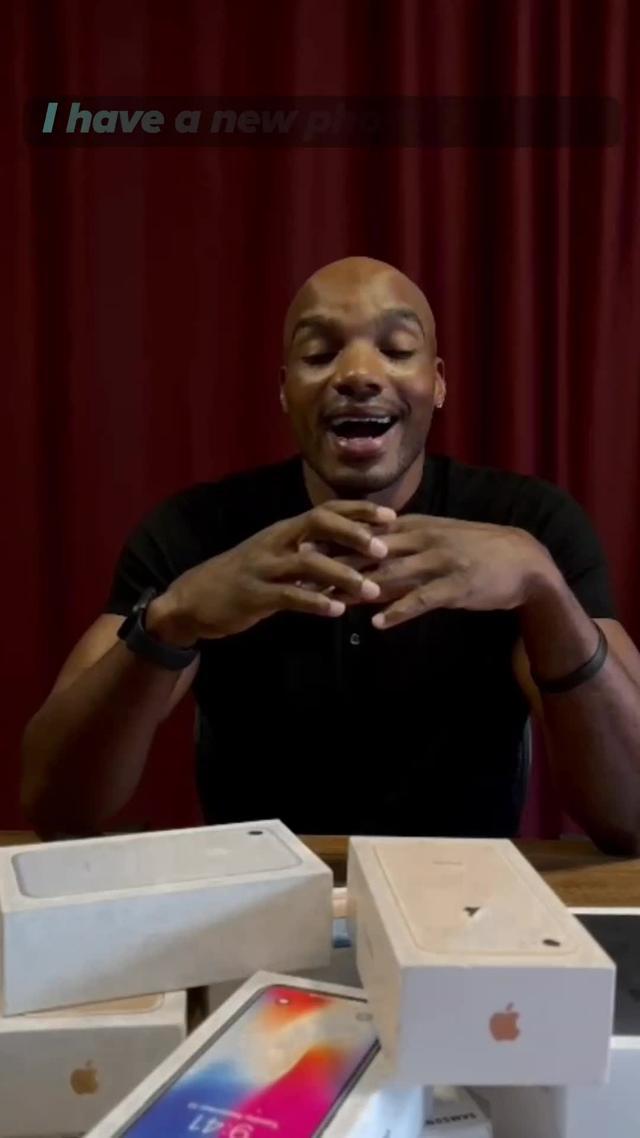 Get a second number without a SIM card. Calls and texts are unlimited. Try it for free!