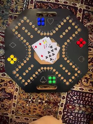 هل يوجد أحد للعب معا؟