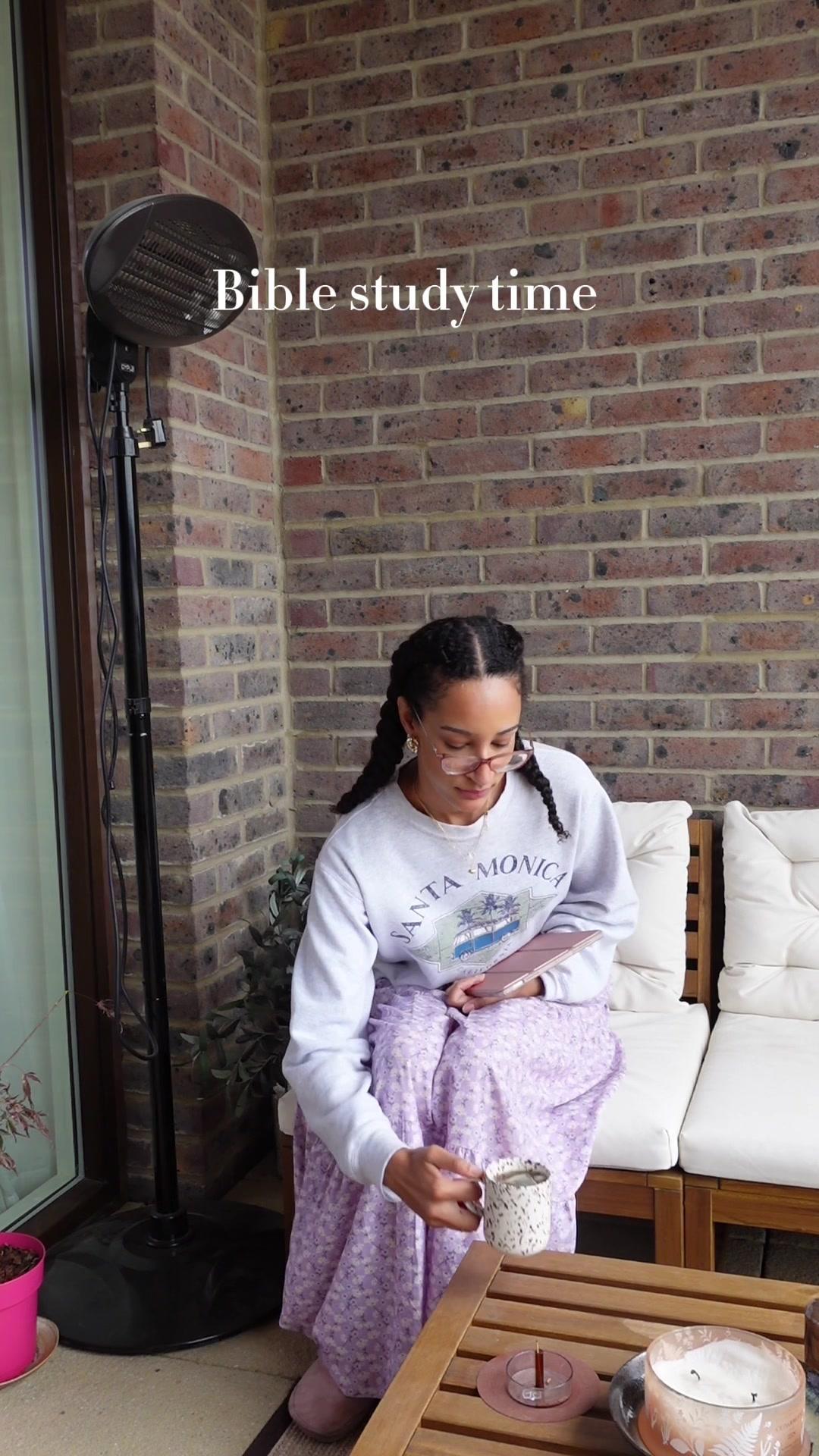 A lil bible study tool for u 📖✝️ #christiantiktok #christian #faith #biblestudy #bible 