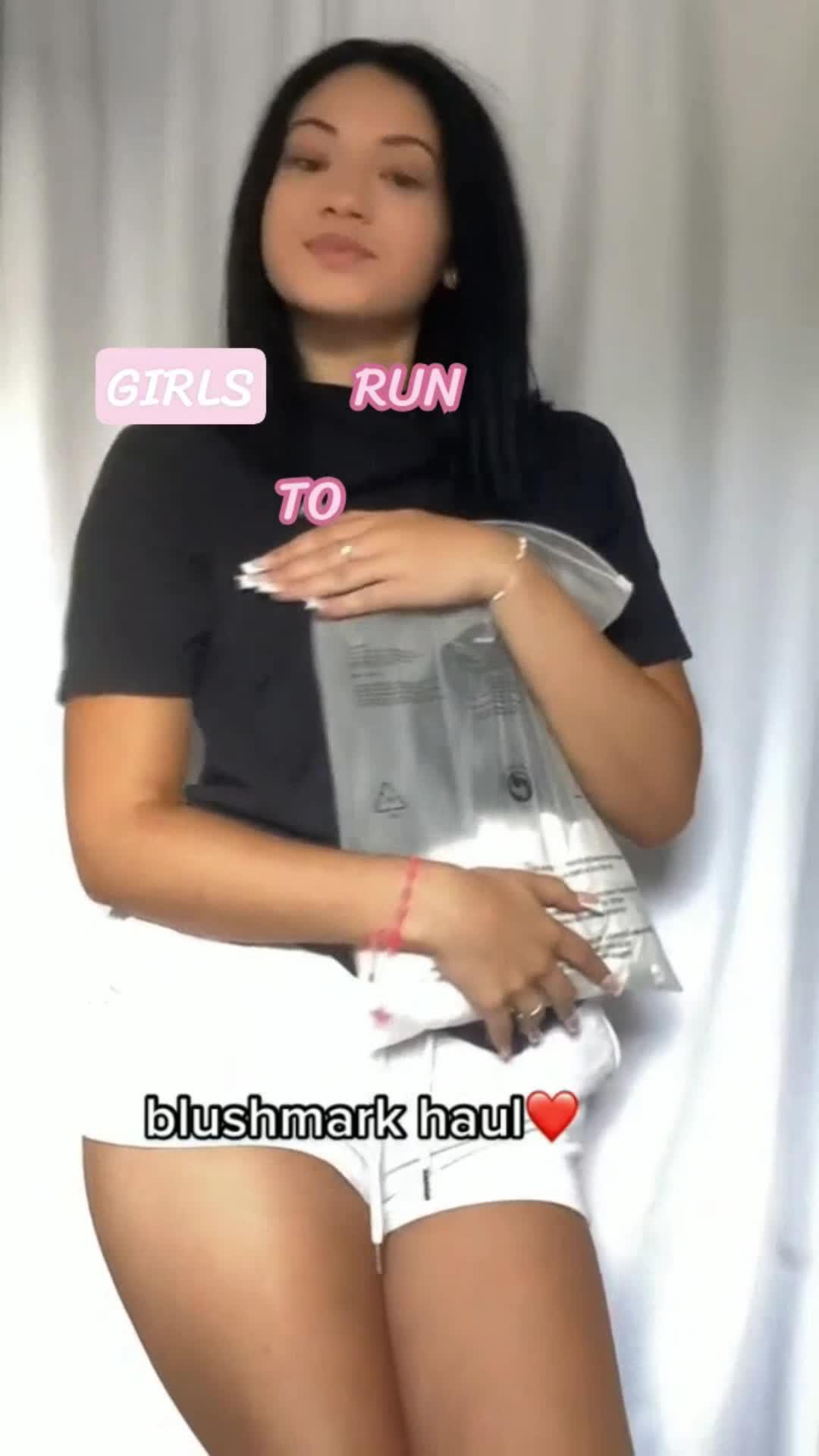 First Order 15% OFF on App!!