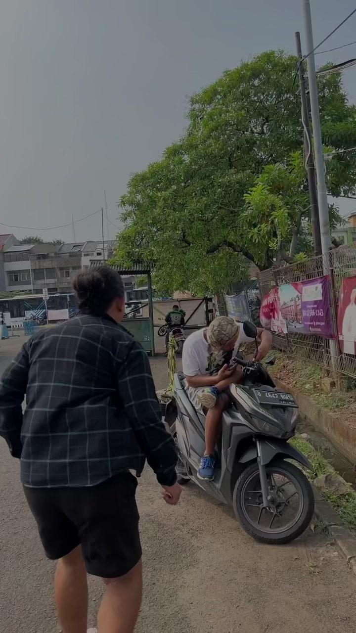 Cieee foto bareng 🤣