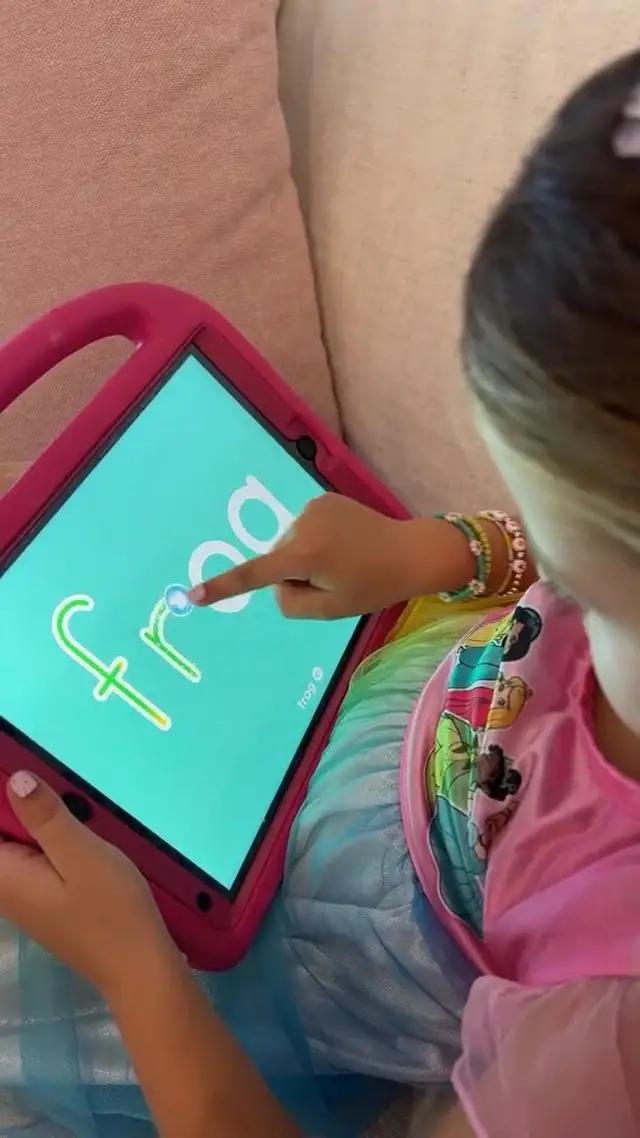 Kids at home? 1,200+ English learning games for them to play and learn!