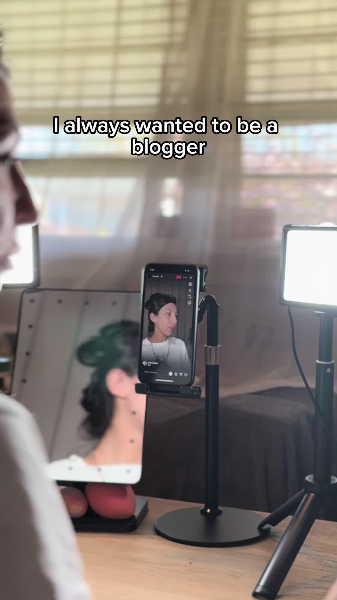 Famefy - Millions of AI Generated Fanbase & Followers!