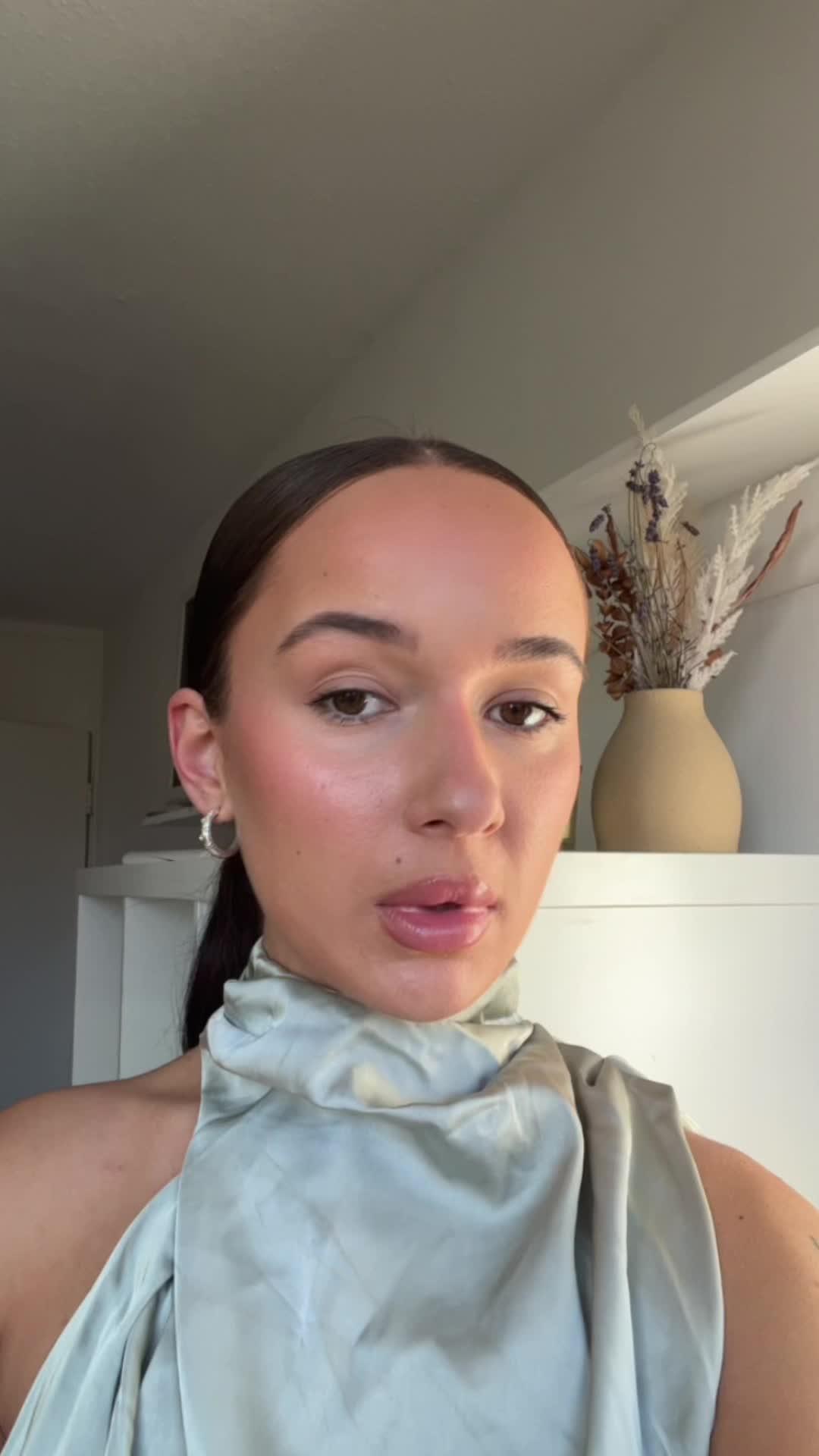 Download PictureMe for perfect AI pics!