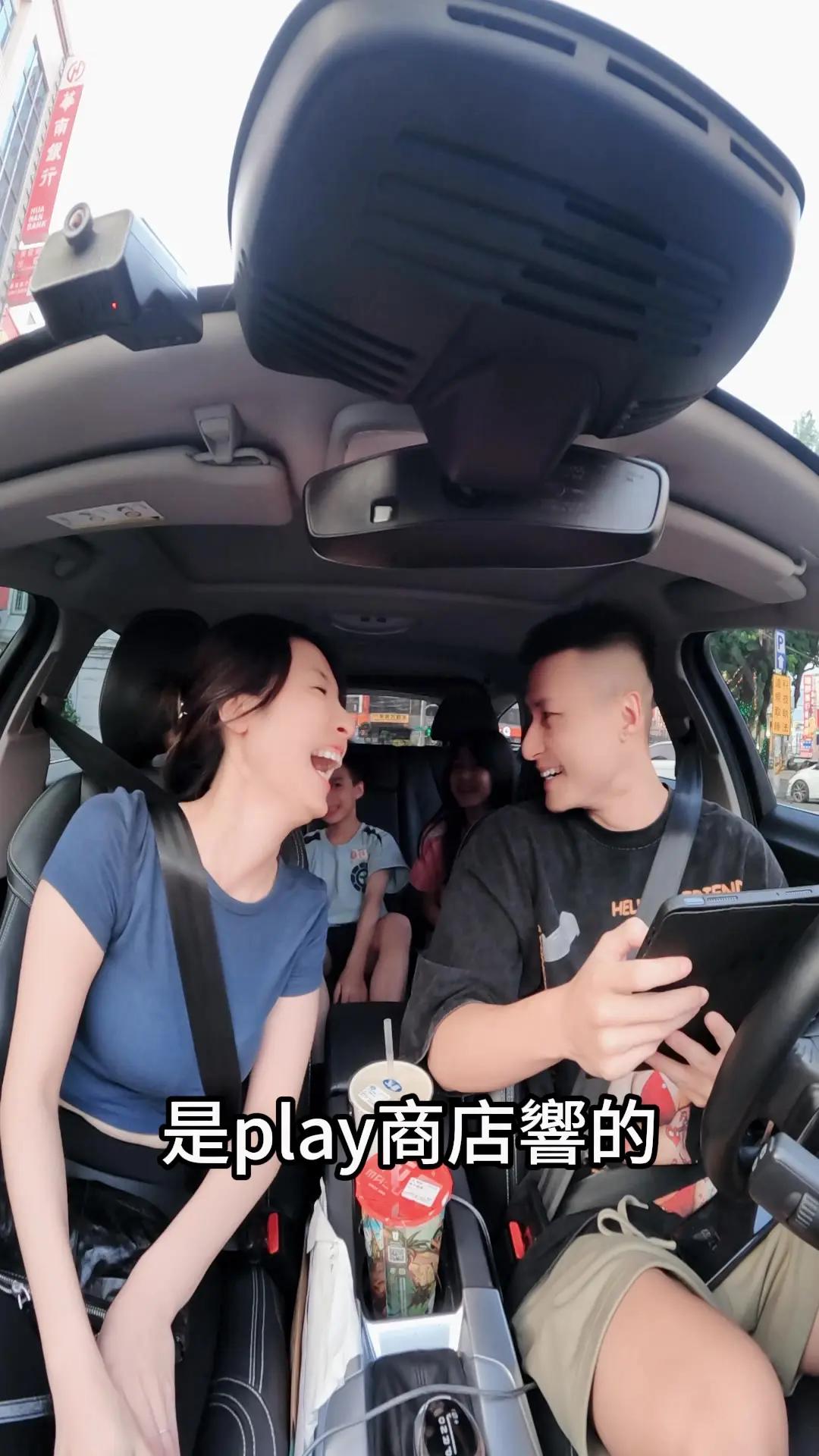 老婆~妳喪屍演的不錯😄 但是‼️明日之後的喪屍更好玩😏 #fyp #明日之後 #明日之後HomeSweetHome #夫妻 #遊戲 #日常 #流量 #推薦 #上推薦通知我 #大香腸老爸 