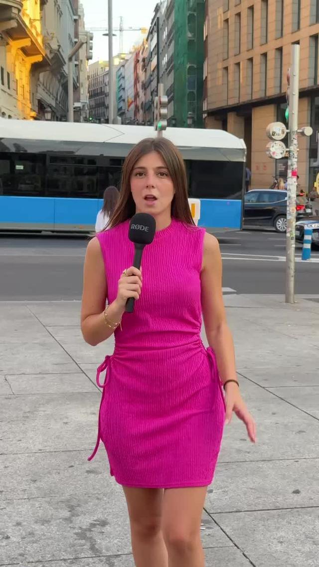 Este verano déjate sorprender! Descargáte Tinder!