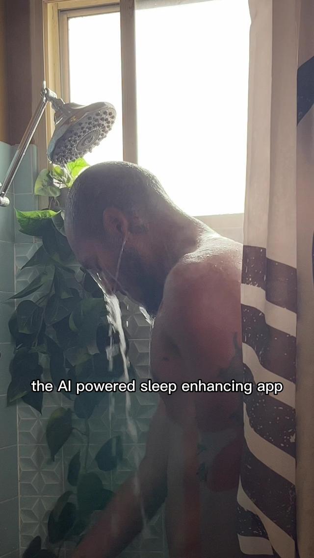 A  good day starts with a good nights sleep. Visit the link in my bio to try it out @sleep_cycle today  #SleepCycle 