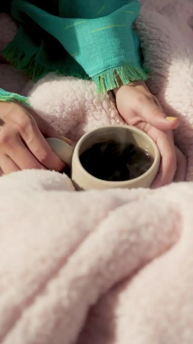 جديدنا من المفارش الشتوية… مفرش رهام ❄️ #مفارش_الحبيب #مفارش #viral 