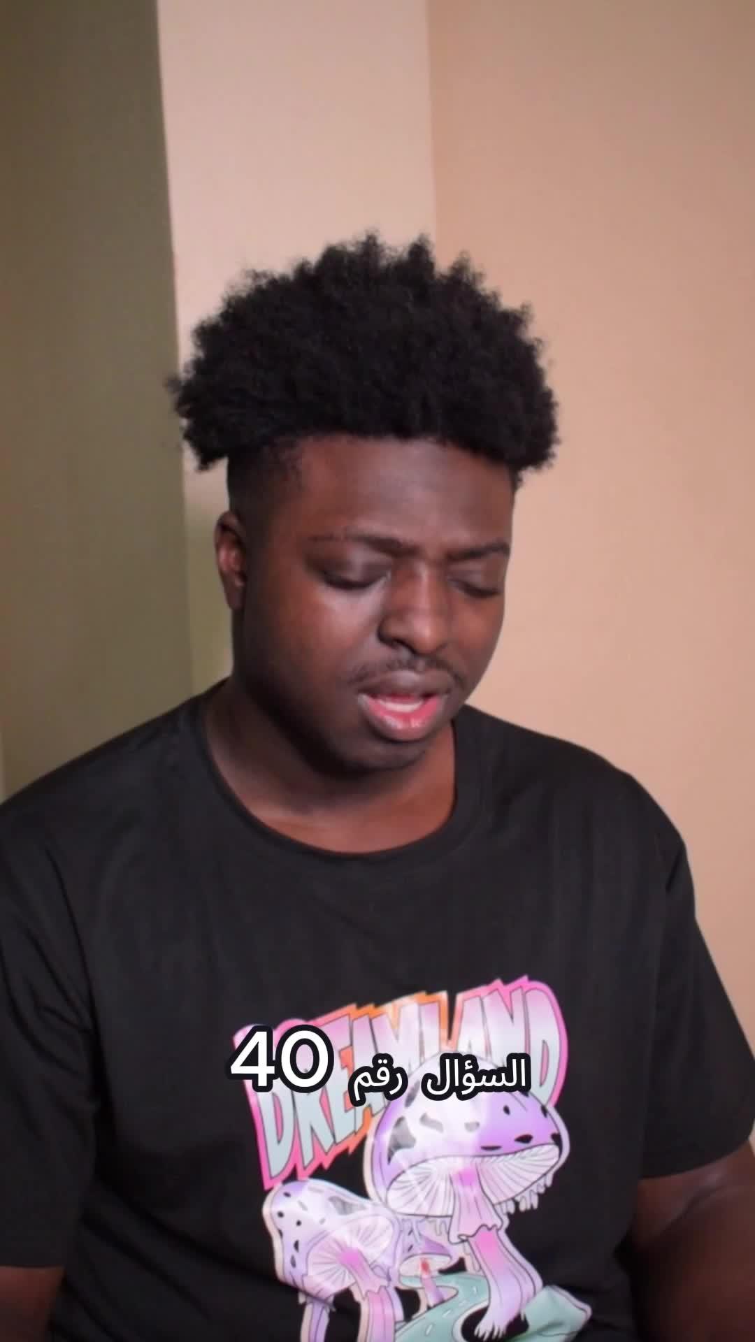 ام هتلر كذا اسمها؟😂 @TopTop KSA  #toptopksa#العاب_محلية#دردشة_صوتية#لعبة_متعدد_اللاعبين#لعبة_مجانية#أفضل_لعبة