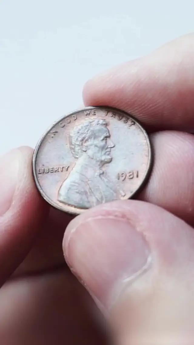 One tap to Identify ANY coin!