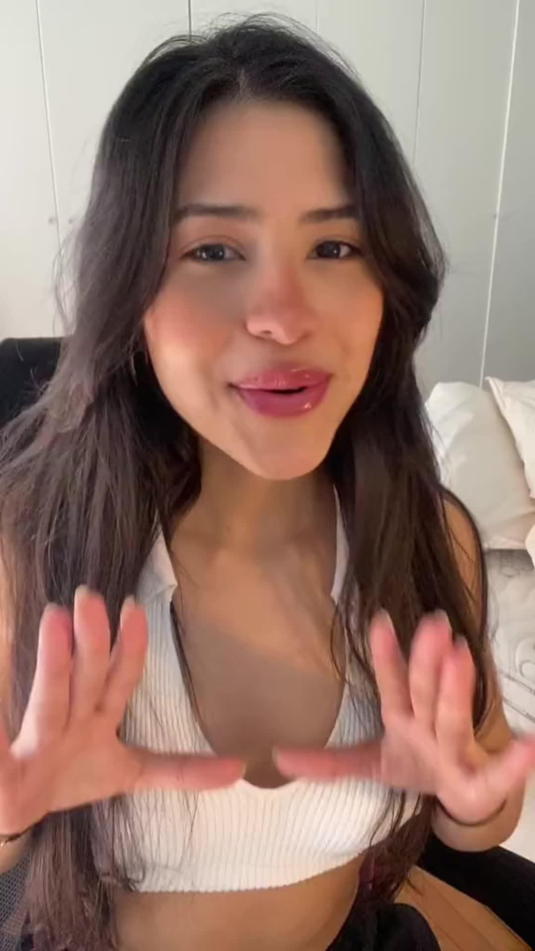 Bored and looking for fun? Download Chaty and find new friends, today!