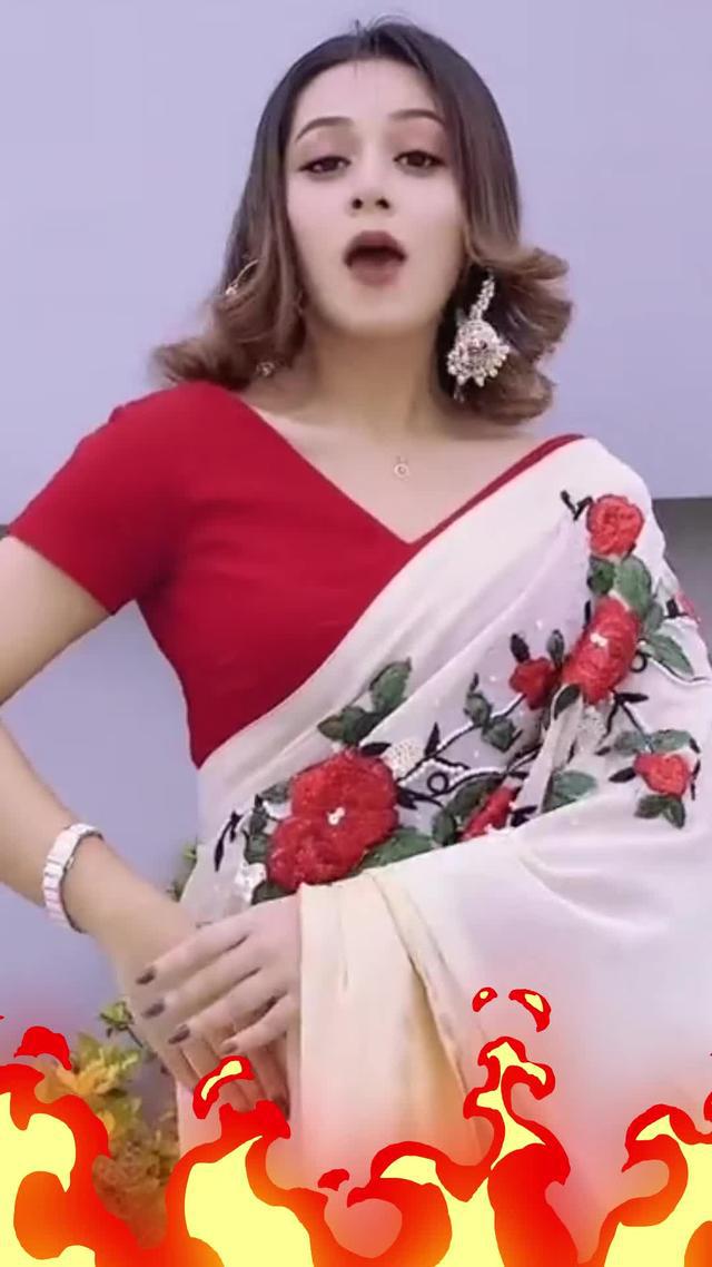 আসুন, আমার সাথে লাইভ চ্যাট রুমে চ্যাট করুন