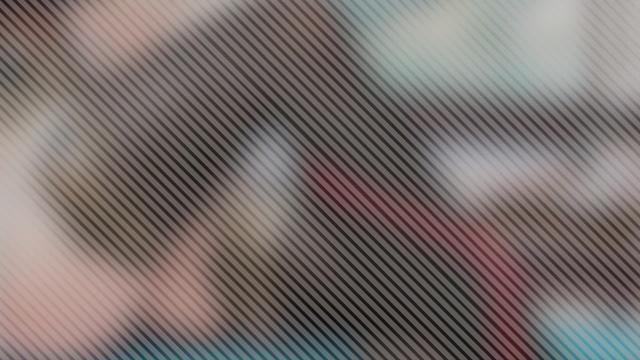 與近百位美少女一起冒險戀愛，享受輕鬆愉快的遊戲體驗！