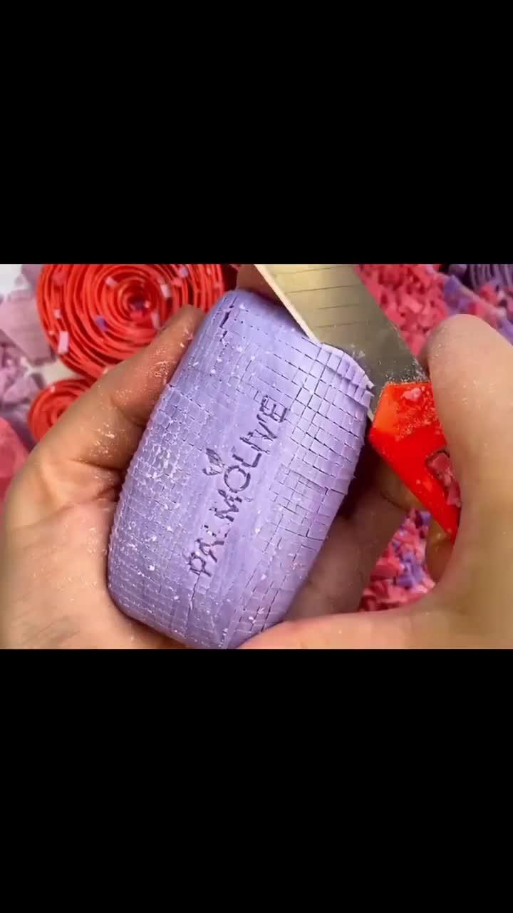 3D宇宙人狼ゲームおもろすぎ！自分の3Dキャラクタを作る可能！今すぐダウンロード！