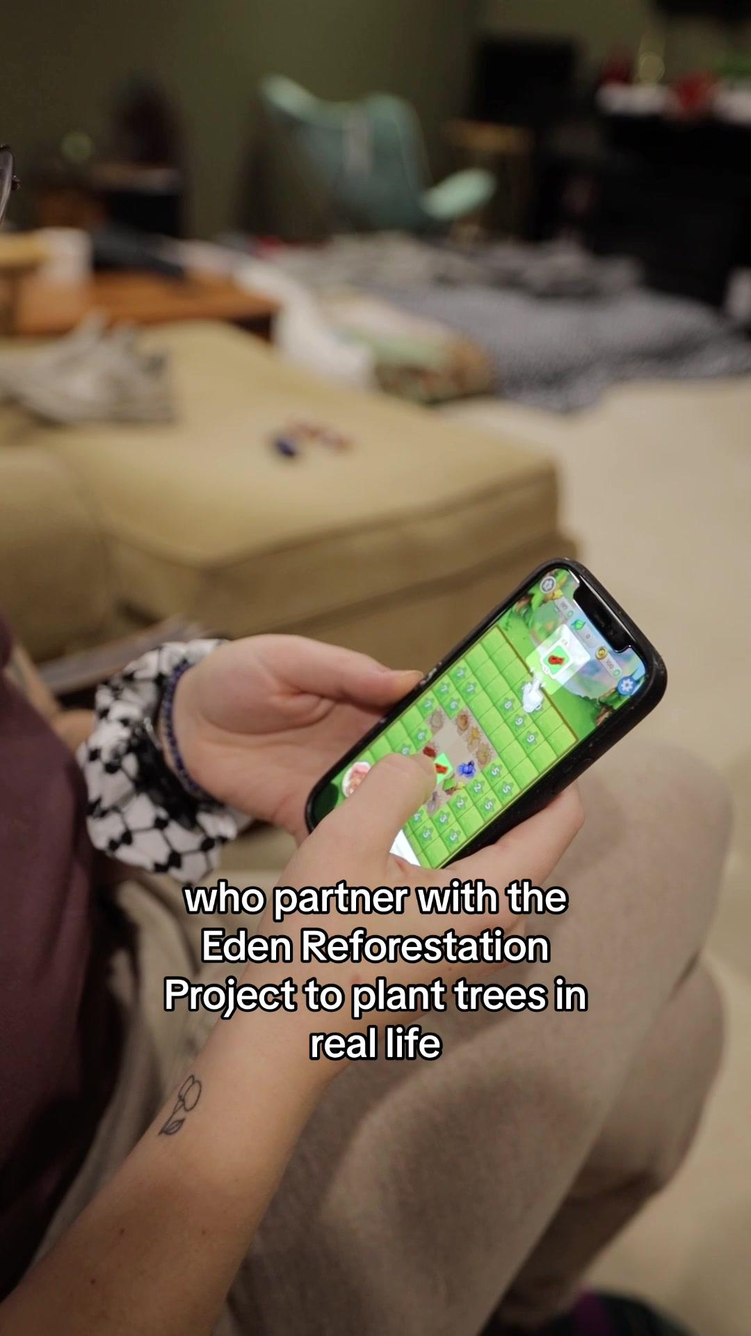 @Longleaf Valley [AD] Want to plant trees while playing on your phone? Now you can with the Longleaf Valley game! Download, start matching items, and see if you can outplant me 😉 #treesplease #longleafvalley #planttrees #savethetrees #zerowaste #lowwaste #eco #treeplantchallenge