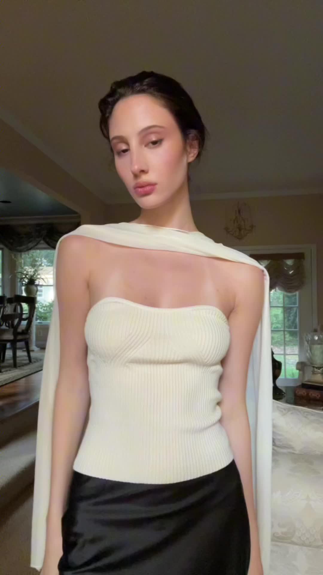 Download and enjoy 20% off your 1st app order!