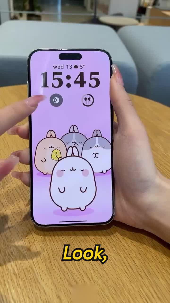 Set exclusive icons & themes for your iPhone!