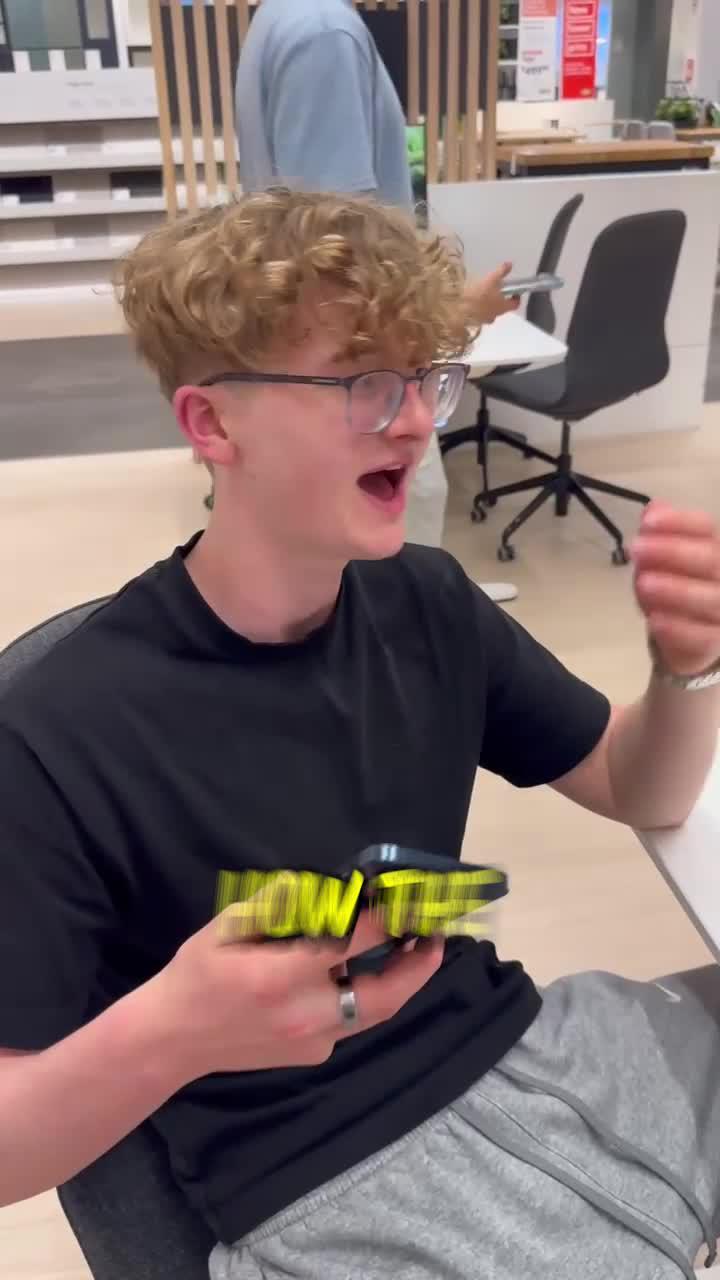 Play now and get exclusive rewards!