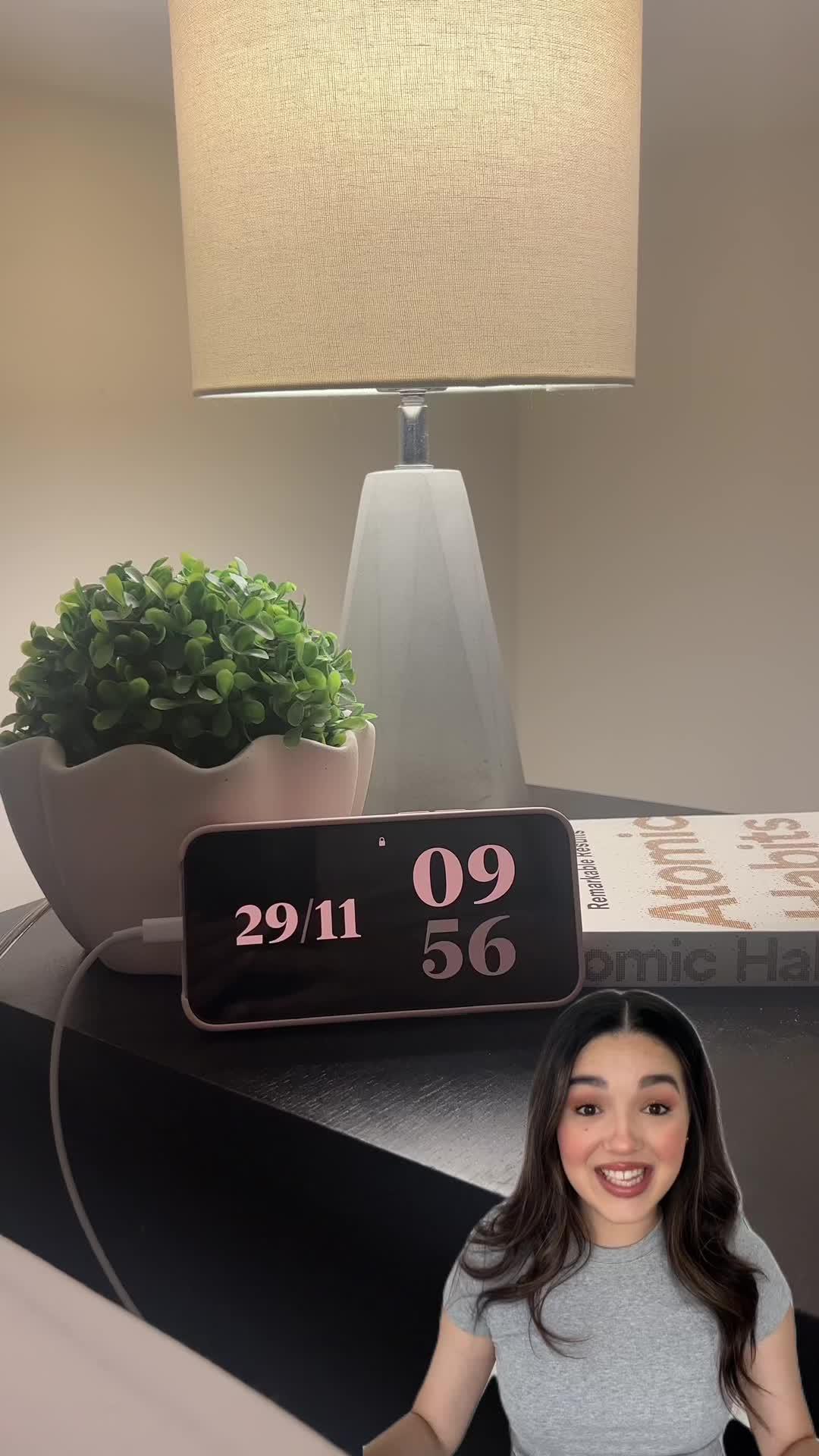 This is how I was able to turn my iPhone into a night stand. Download for FREE the Standby app! (LINK IN BIO)