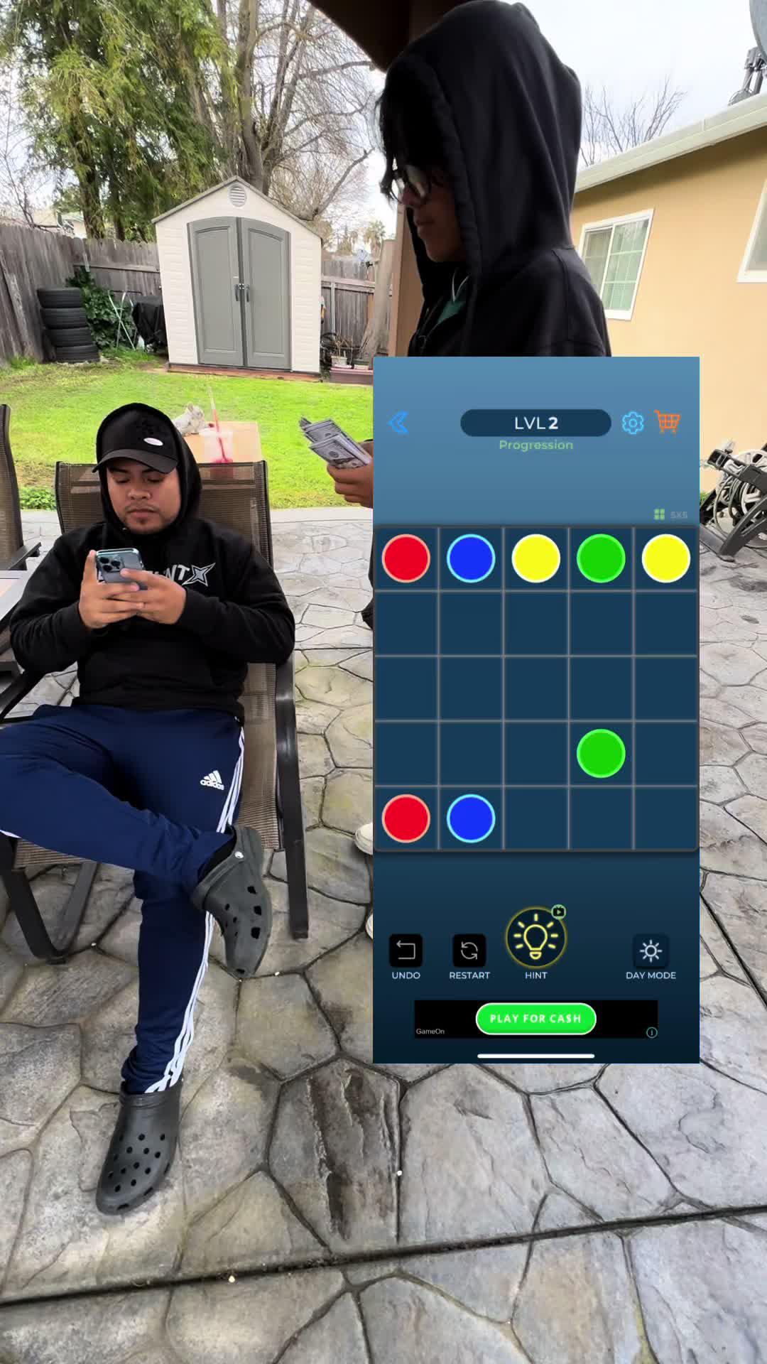 Easy way to discover new games and get rewarded by playing!