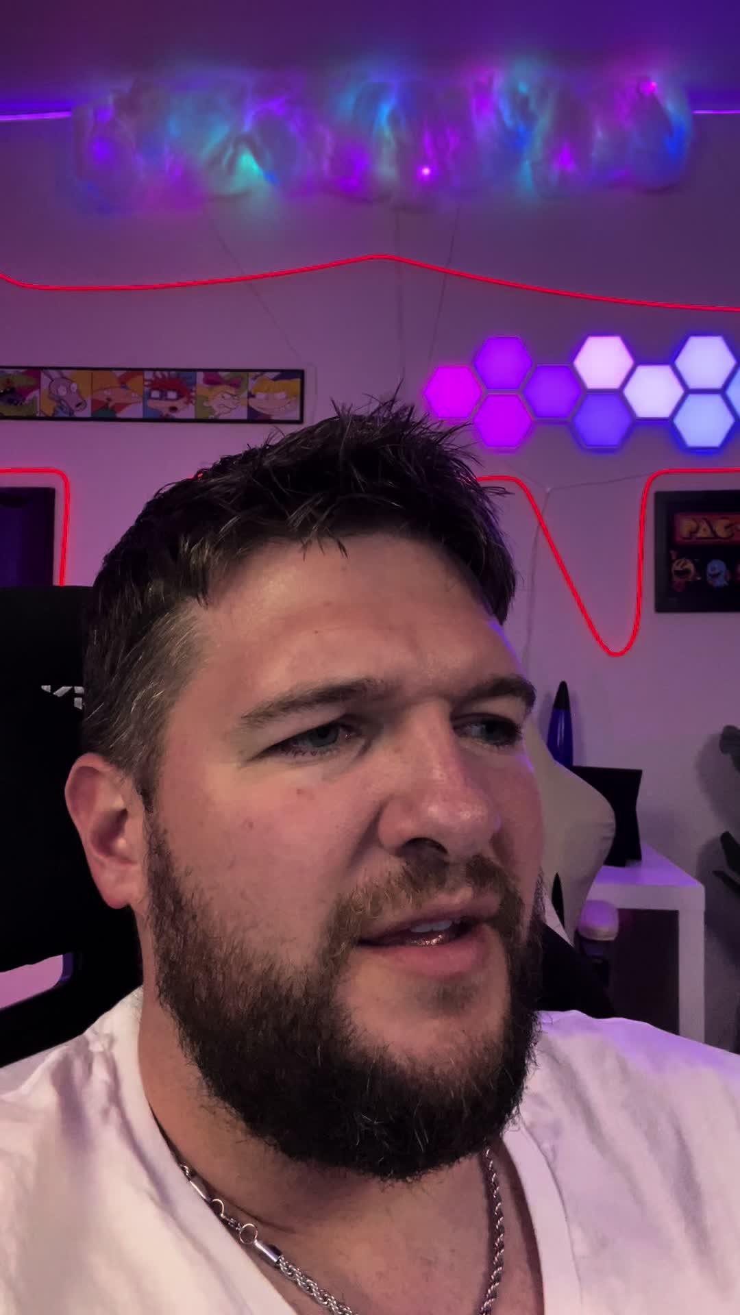 Keep Your Besties by Your Side