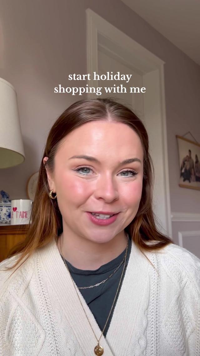 @Mercari hooking it upppp this holiday szn🤠🙏 follow them here to keep up!! #mercari #mercaripartner 