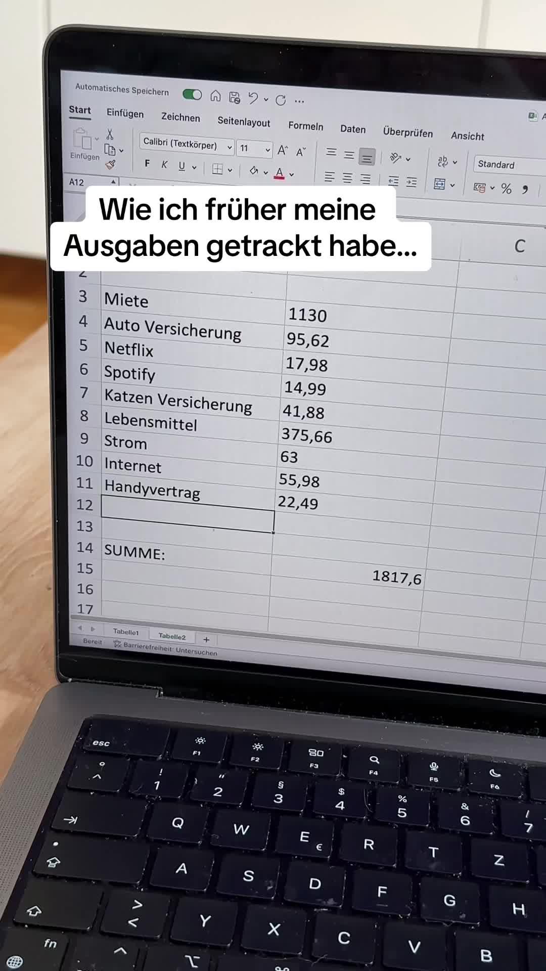 Du tust dir schwer, deine Einnahmen und Ausgaben im Blick zu behalten?  💸 Machs dir einfach und lad dir @Finanzguru runter. Damit klappts garantiert 😍 Alles in einer App, sehr übersichtlich und einfache Handhabung - so machen Finanzen auch wieder Spaß 🔥 #finanztipps #spartipps #budgeting #finanzen #finanzguru #geldsparen 