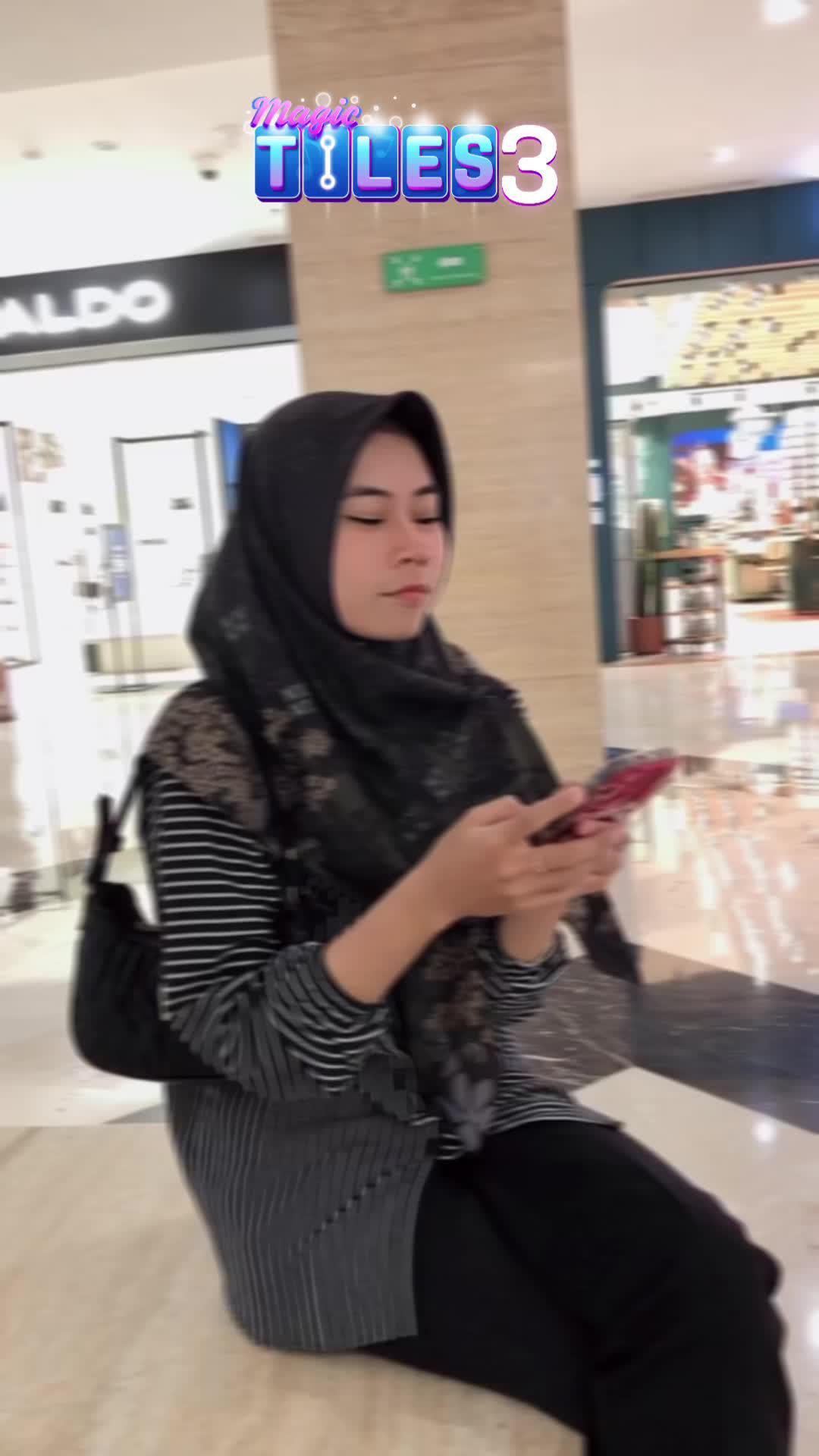 Tap untuk Memenangkan Gelar!