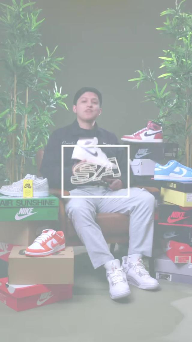 Win HUGE steals on Whatnot! Join live streamed auctions starting at $1!