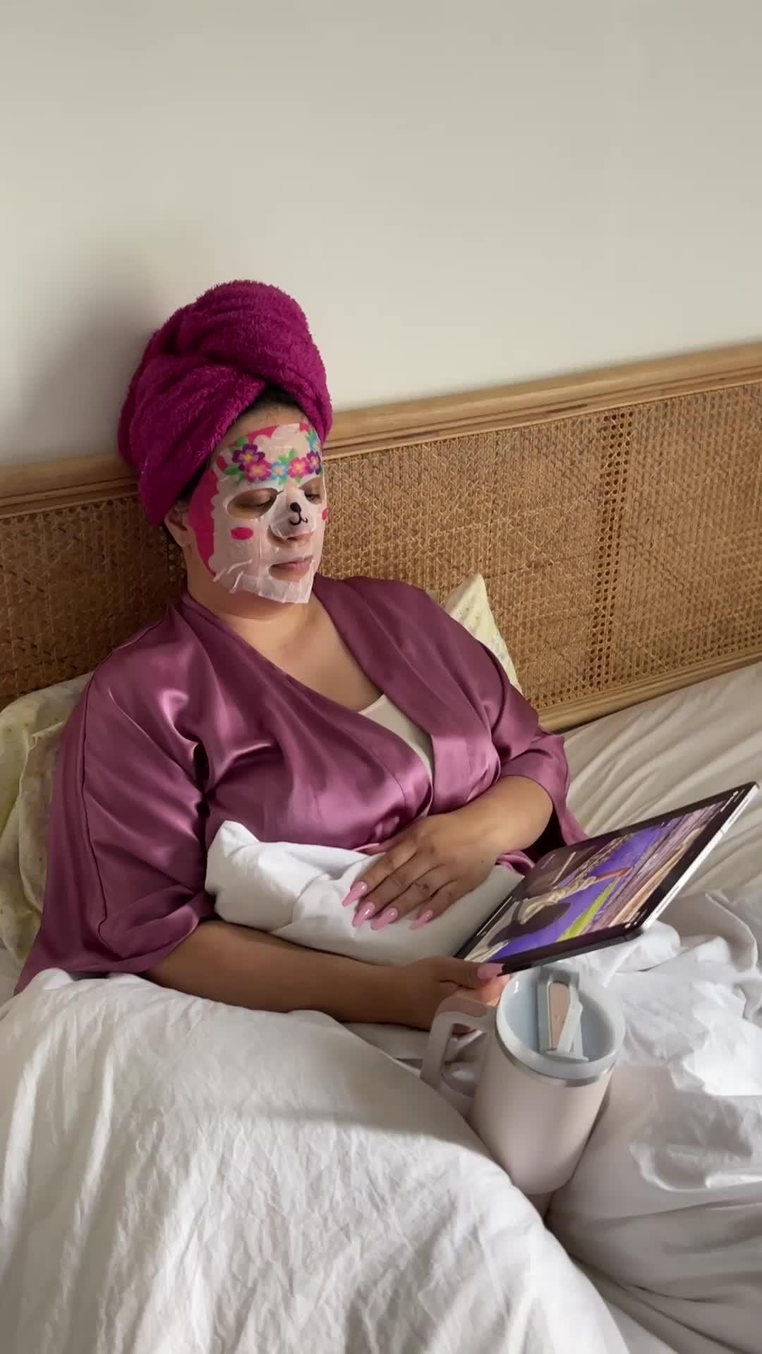 #fyp #swipewipe #cameraroll #springclean #phonehacks #camerarollswipe #iphonestorage