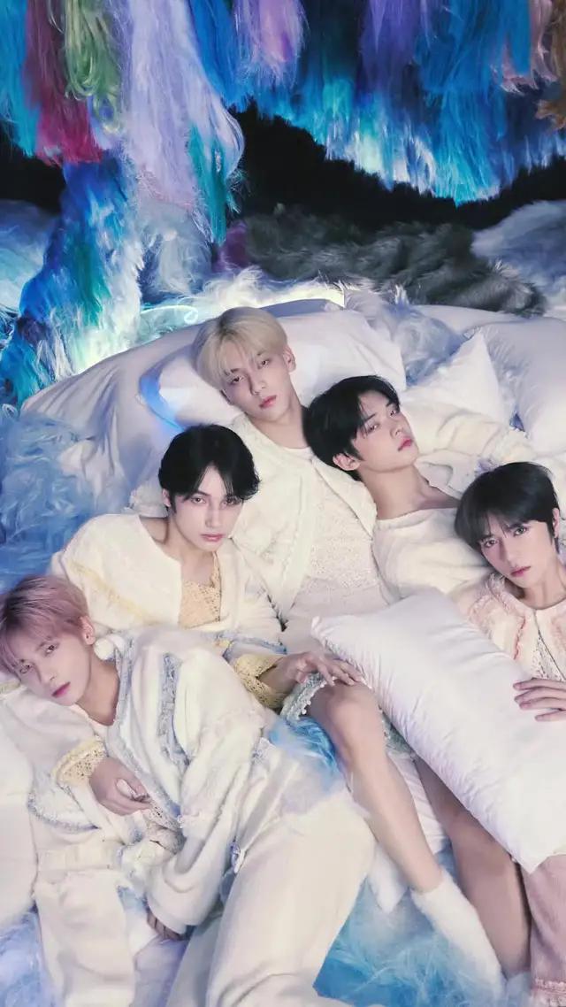 New #kpop song: Sugar Rush Ride - TXT #txt#sugarrushride#tomorrowxtogether#beatblade#mobilegame#musicgame#rythemgame#gameplay#goviral#fyp#foryoupage