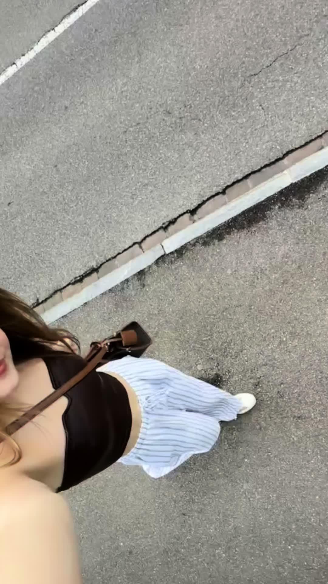 Heute war ich beim Creator Event von @Refluenced ! Ich hatte die Möglichkeit, mich mit anderen Creatorn zu vernetzen, und es gab einige tolle Tipps von @AGNES und @Nathii⚡️. Mein persönliches Highlight war der Matcha-Workshop! #fyp #refluenced #communityevent #contentcreator #event 