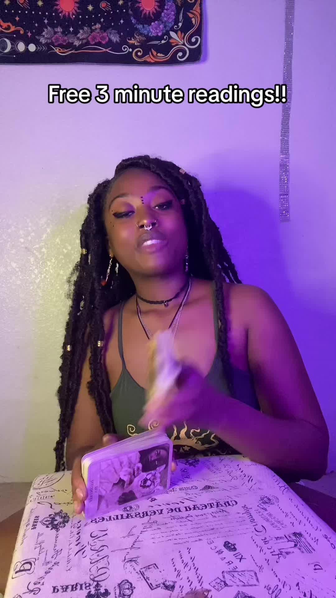 Live psychic reading First 3 mins FREE.Ask about love, relationship,future,career&family privately.