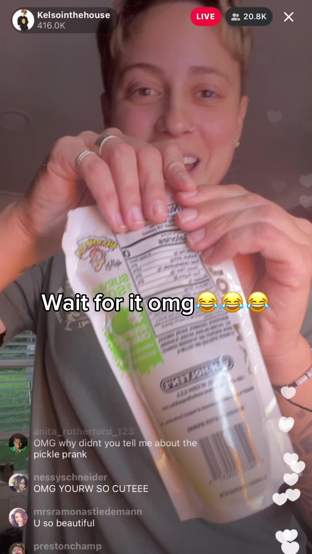 Get famous with Famefy now!