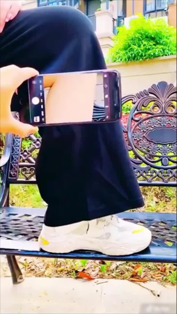 Did you try this before? Come on! Enjoy it now!