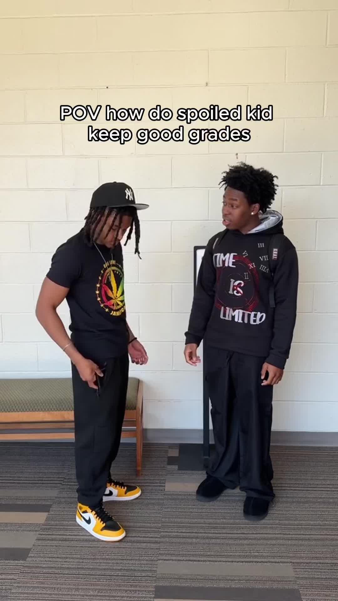 Make sure you got it on your side🤓#struggle #studytips #highschool