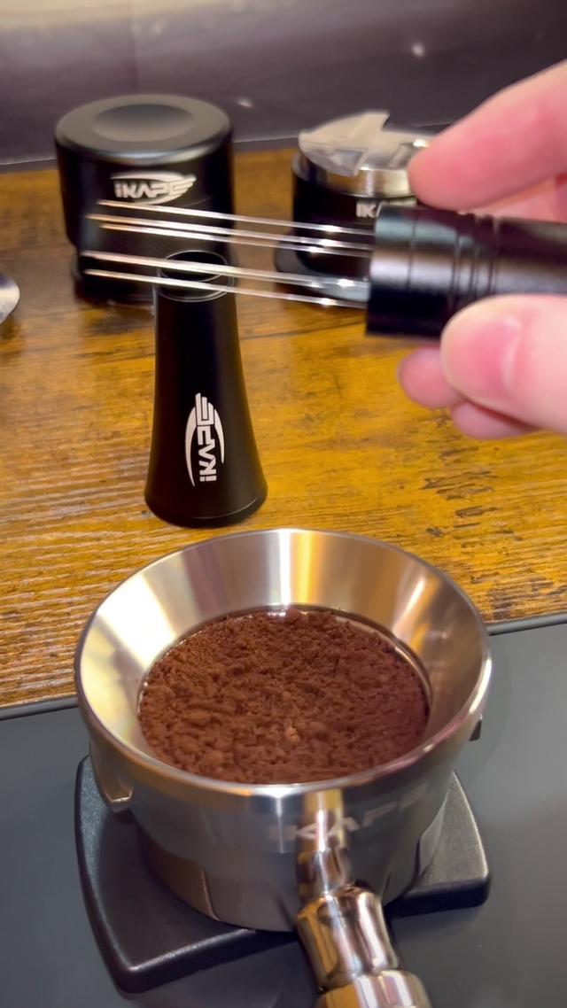 IKAPE espresso tools for the puck prep #ikape #espresso #coffeetiktok #coffeeaddict #espressocookie #asmr #barista #coffee #coffeelover #baristalife #food #cafe #cafeteria 