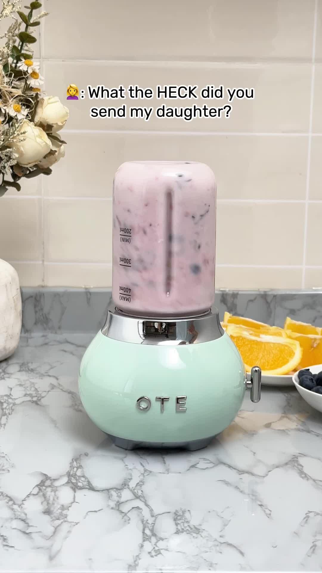 🍉🍇🍈🍊 So easy to juice. So easy to clean! #juicewithme #juicer #healthylife