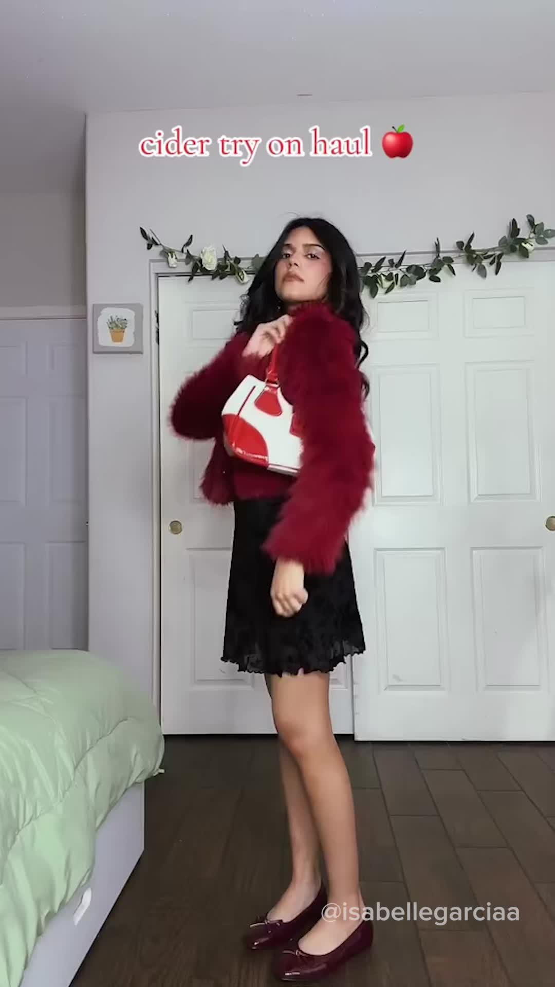 20% off your first app order! Call your besties!