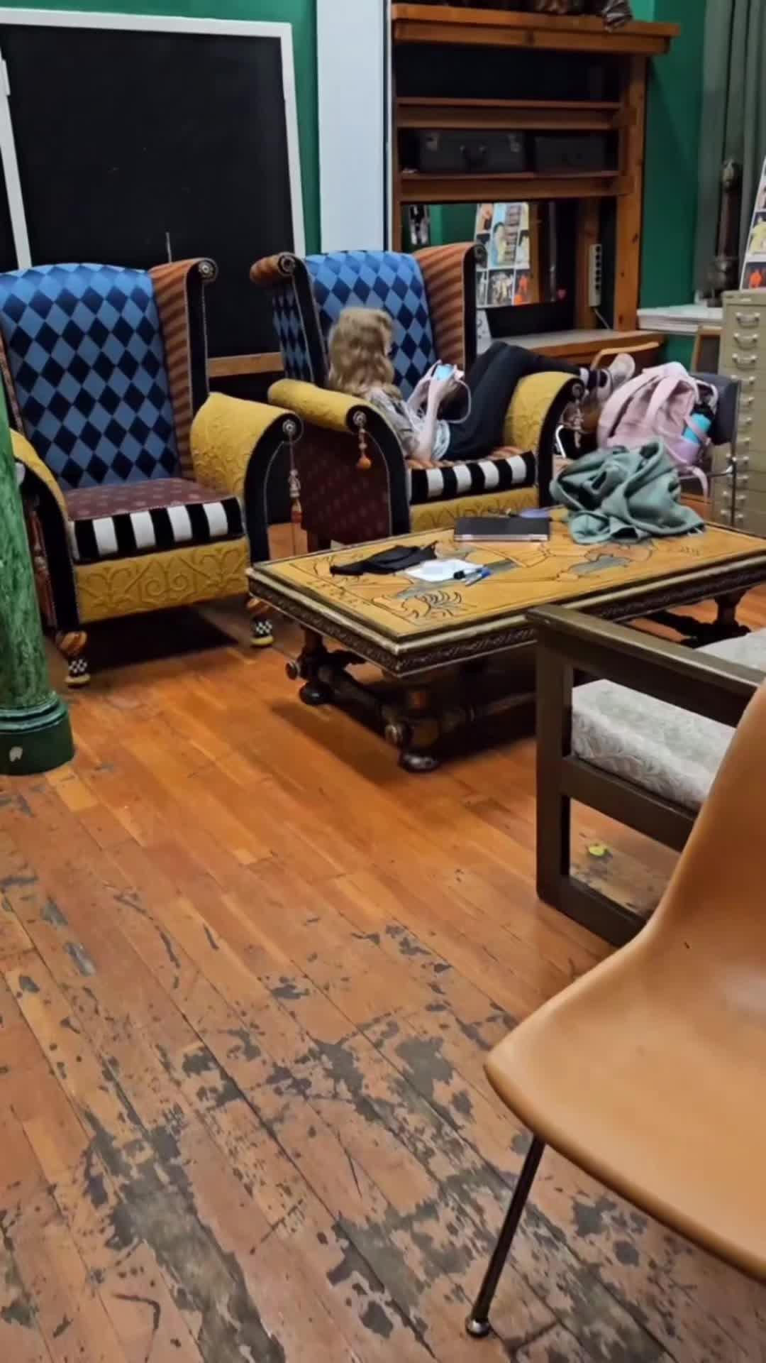 priorities = me trying to get the limited halloween skins #DarkFairyTaleonSnakeIO #SnakeIO #snakeiochallenge