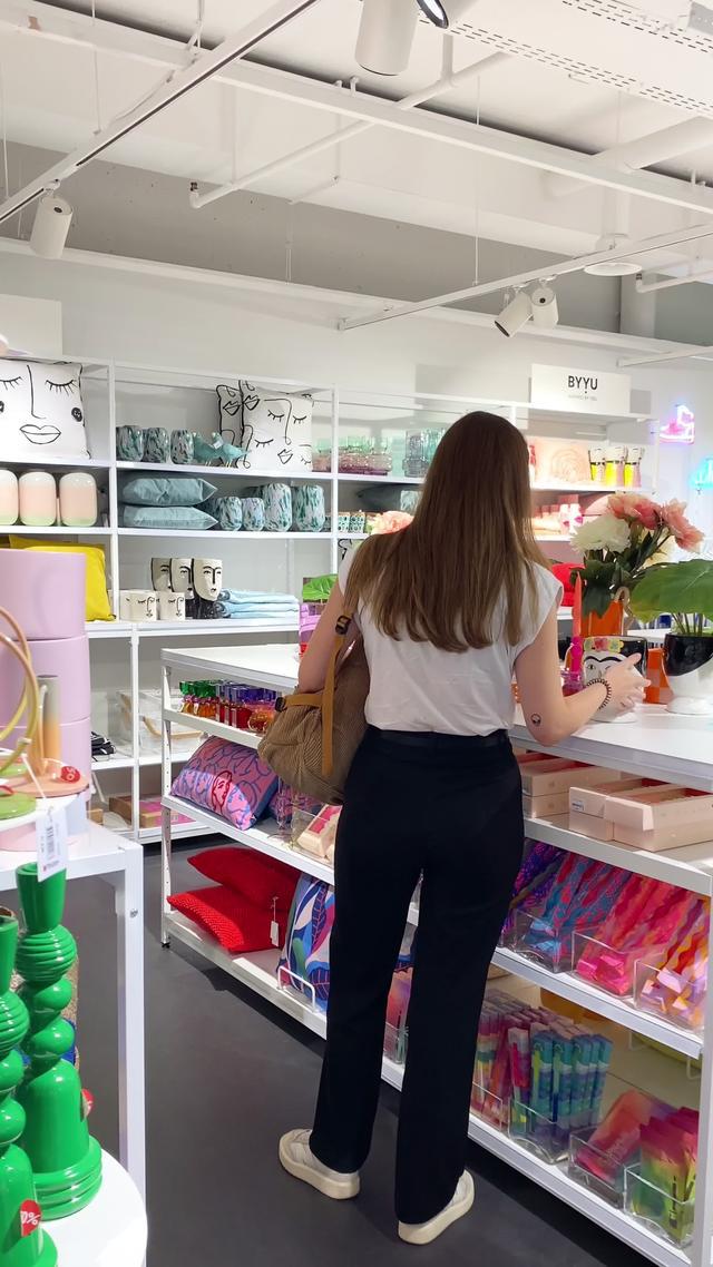 Entdecke Rabatte für deine neue Inneneinrichtung. Mit Profital sparst du Geld beim Einkaufen!