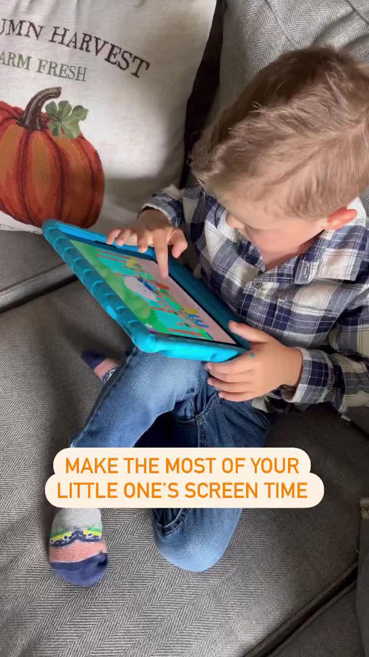 Not all screen time is equal. Just 20 minutes of the Reading.com app with your little one, 3-5 days a week, will get them reading quickly! #momhacks