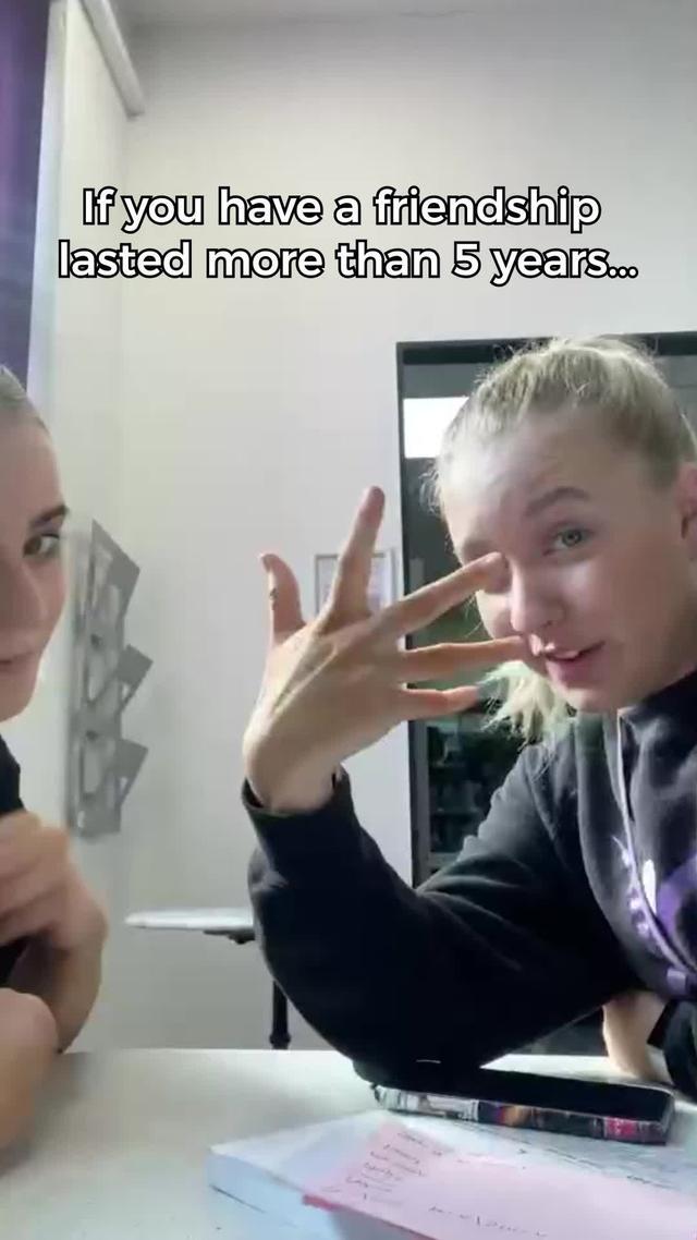 Send a WYD to connect with your friends on Frog with just one tap.