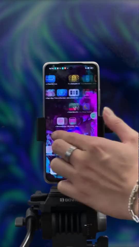 Dive into fluid animations. Personalize your phone. Install for magic fluid screen