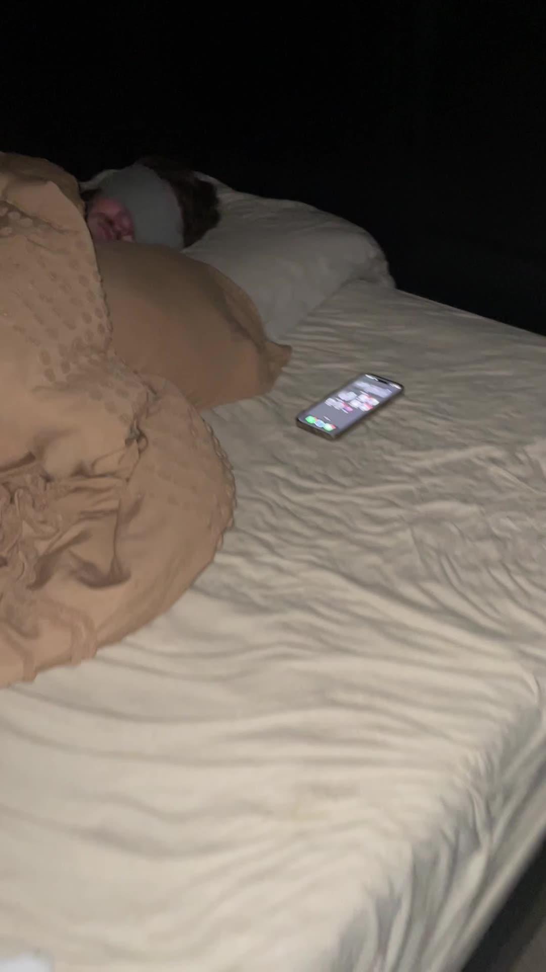 Set exclusive widgets & themes for your Phone