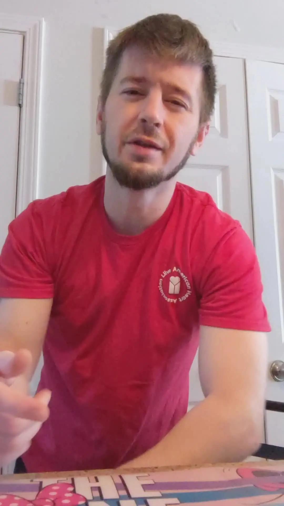 友達や家族とポーカーをしましょう。