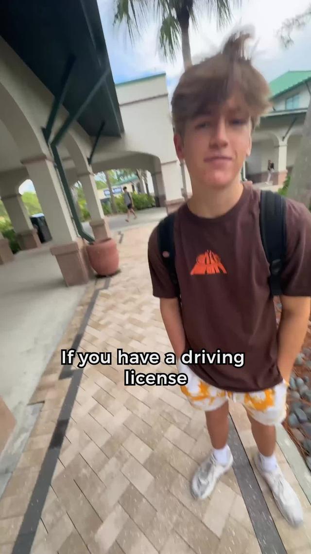 Explore other fun ways to make bestie shots with your friends! #bestieshots #friends #drivinglicense #frogapp #funny 